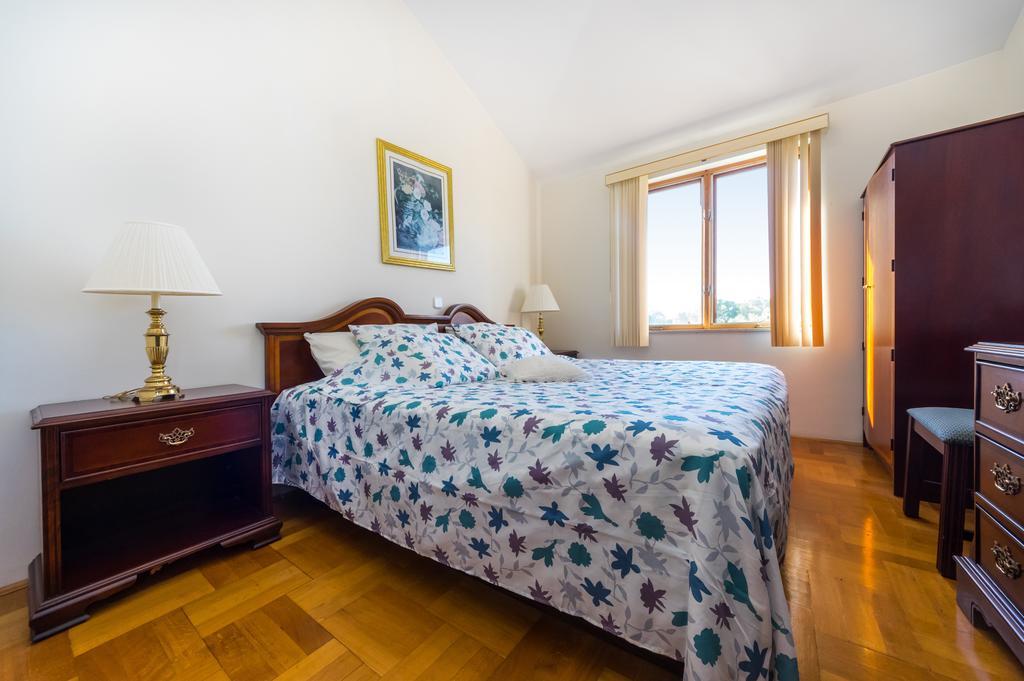 Guest House Golden Shell 1 Murter Rom bilde